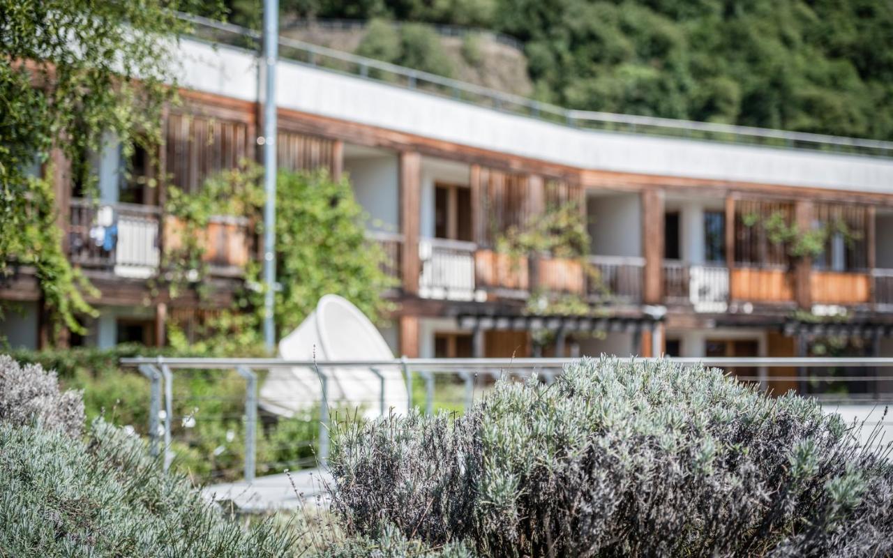 Biohotel Theiner'S Garten Lana Ngoại thất bức ảnh