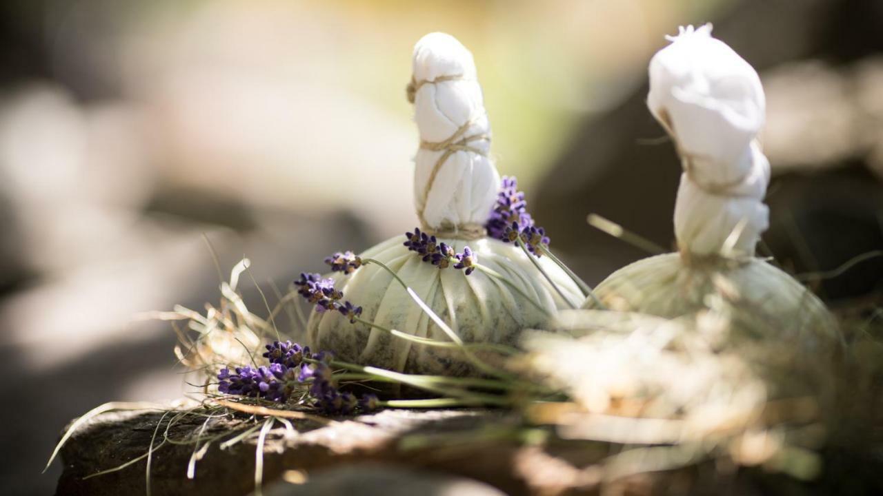 Biohotel Theiner'S Garten Lana Ngoại thất bức ảnh