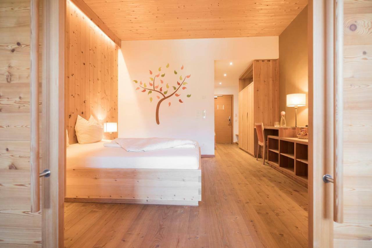 Biohotel Theiner'S Garten Lana Ngoại thất bức ảnh