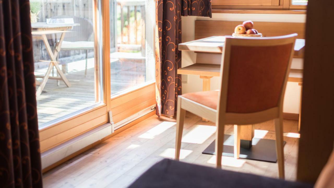 Biohotel Theiner'S Garten Lana Ngoại thất bức ảnh