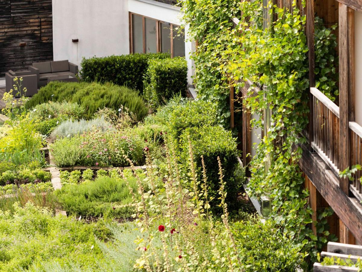 Biohotel Theiner'S Garten Lana Ngoại thất bức ảnh